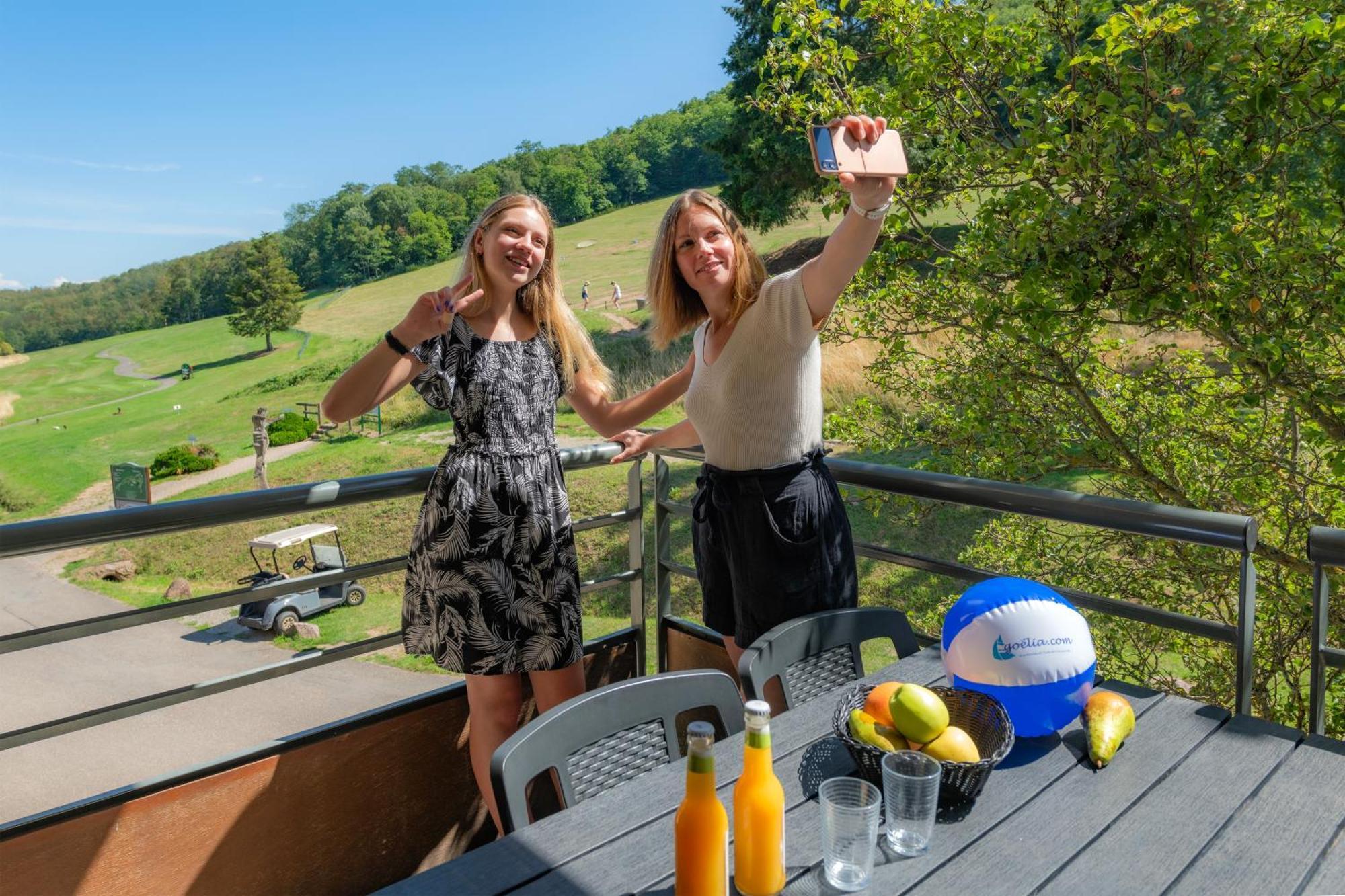 Goelia Le Domaine Du Golf Aparthotel Ammerschwihr Buitenkant foto