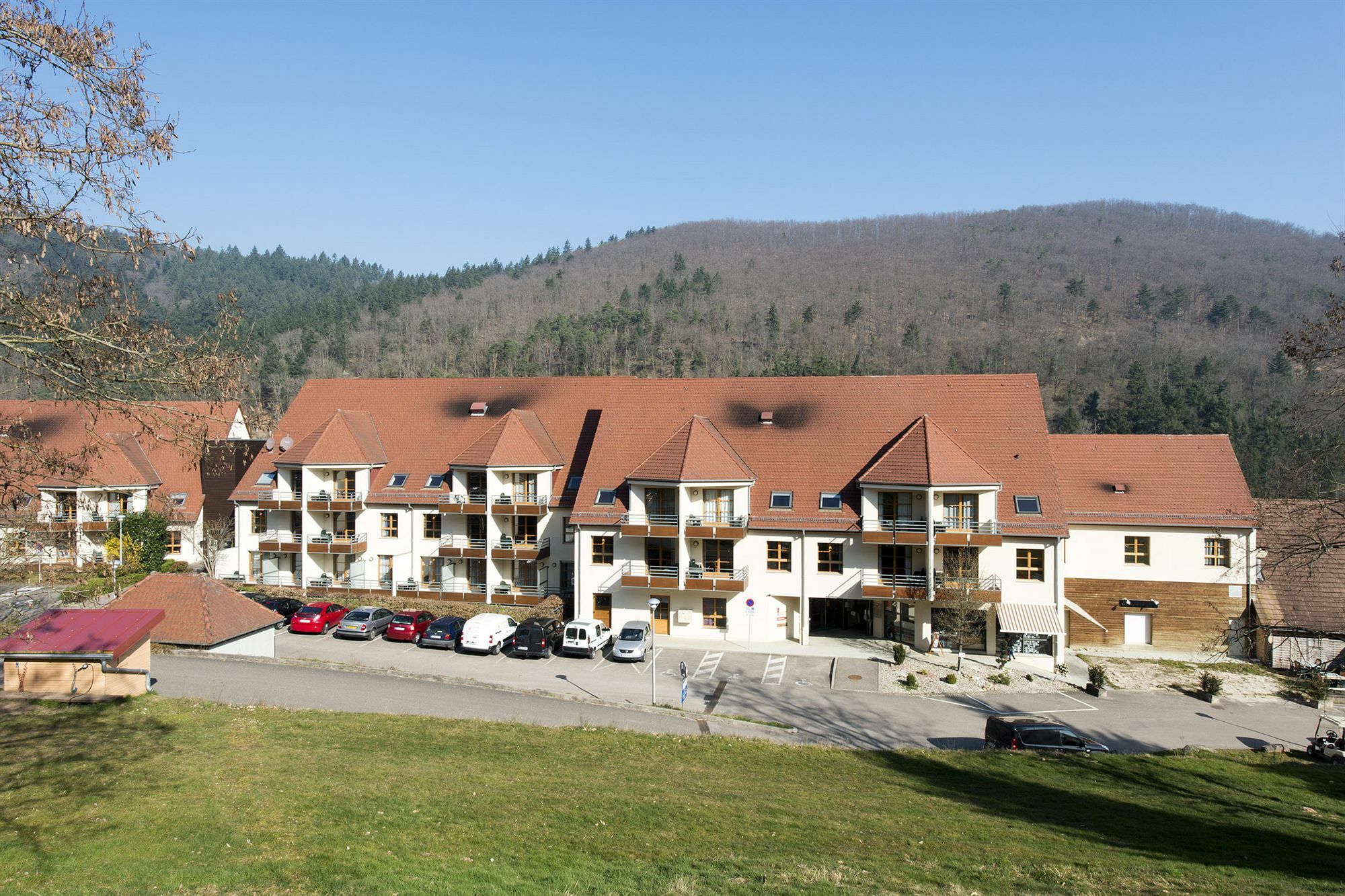 Goelia Le Domaine Du Golf Aparthotel Ammerschwihr Buitenkant foto