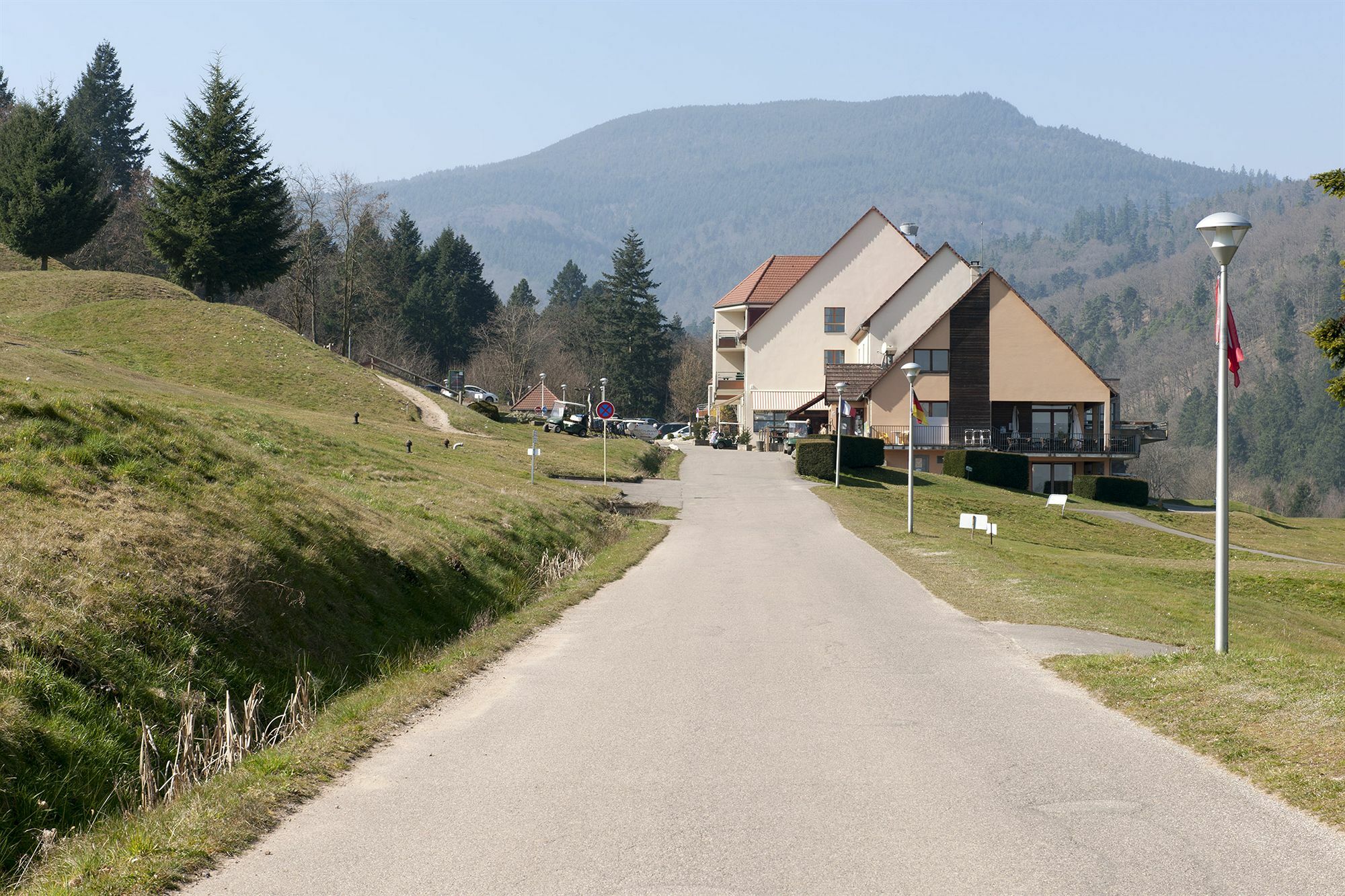 Goelia Le Domaine Du Golf Aparthotel Ammerschwihr Buitenkant foto